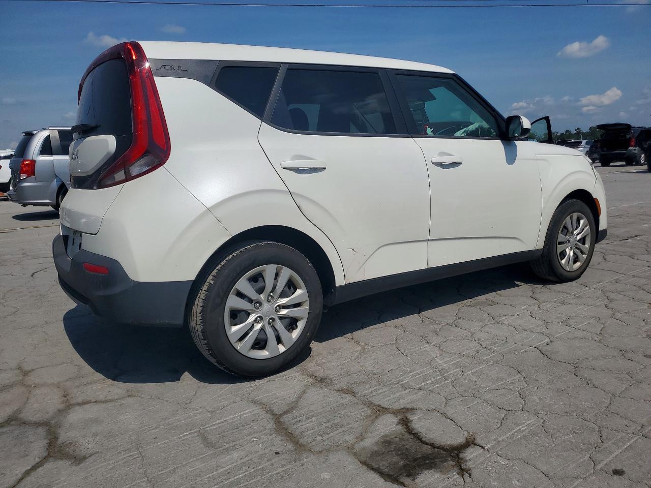 2022 Kia Soul Lx - Фото 3