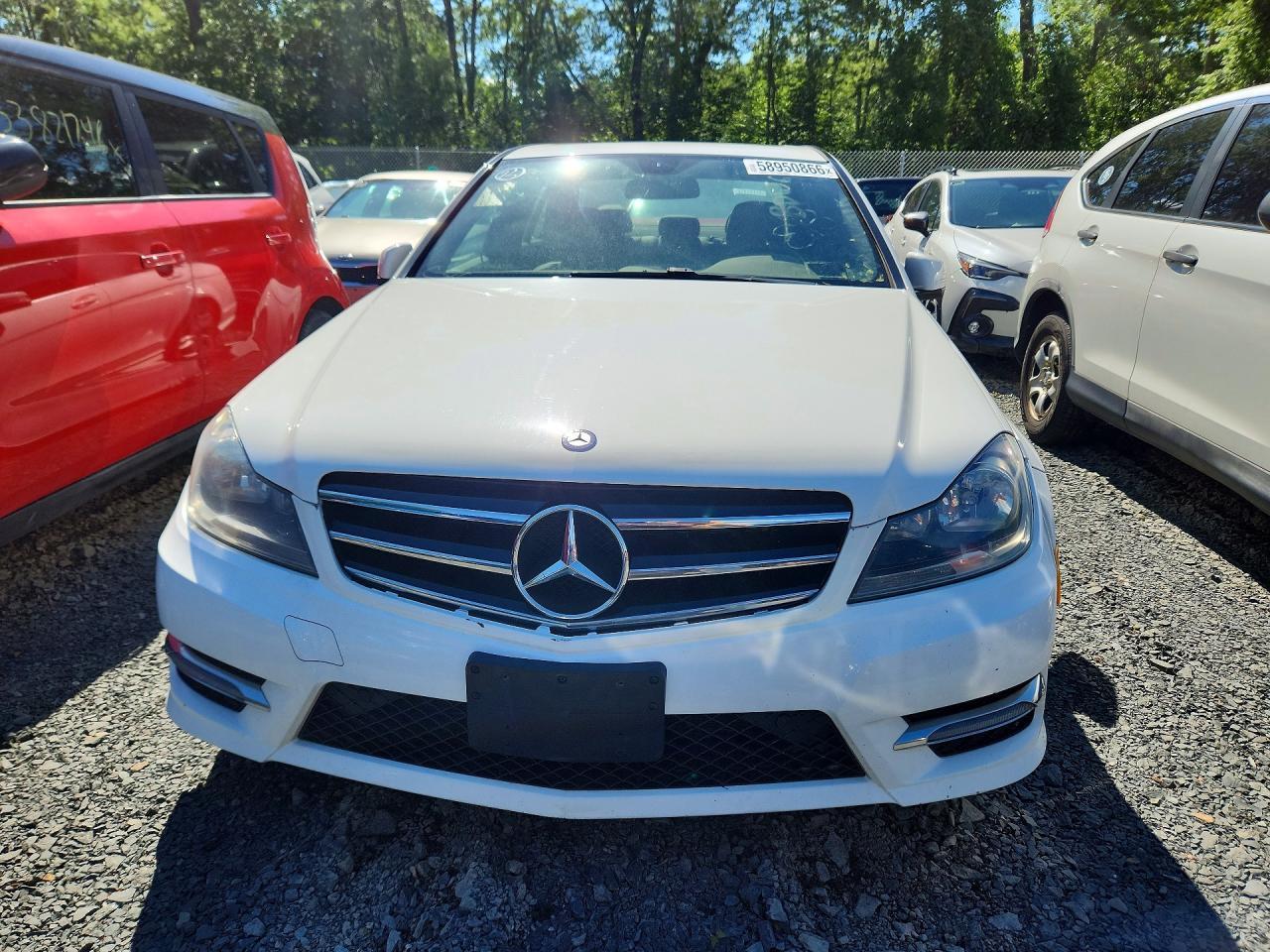 2014 Mercedes-Benz C 300 4Matic - Image 5
