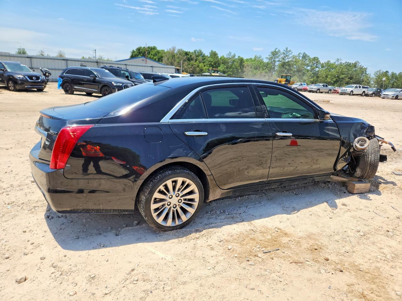 2017 Cadillac Cts Luxury - Image 3