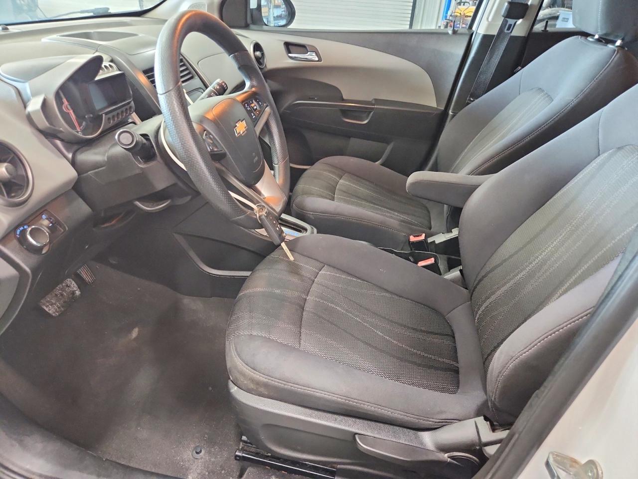 2013 Chevrolet Sonic Lt - Фото 7