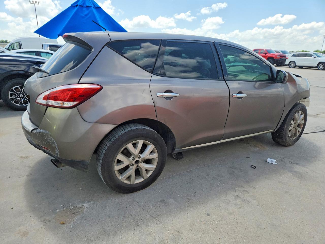 2013 Nissan Murano S - Фото 3