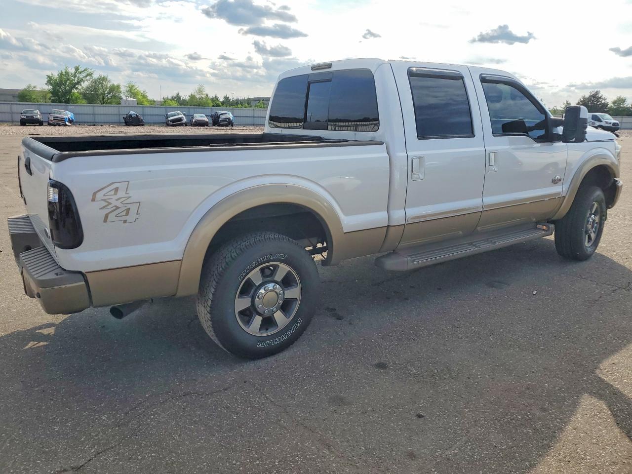 2012 Ford F250 Super Duty - Фото 3