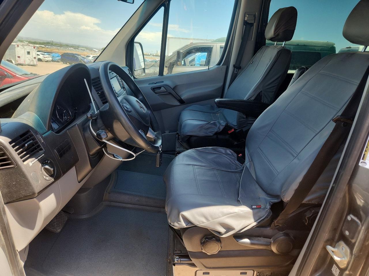 2018 Mercedes-Benz Sprinter 2500 - Фото 7