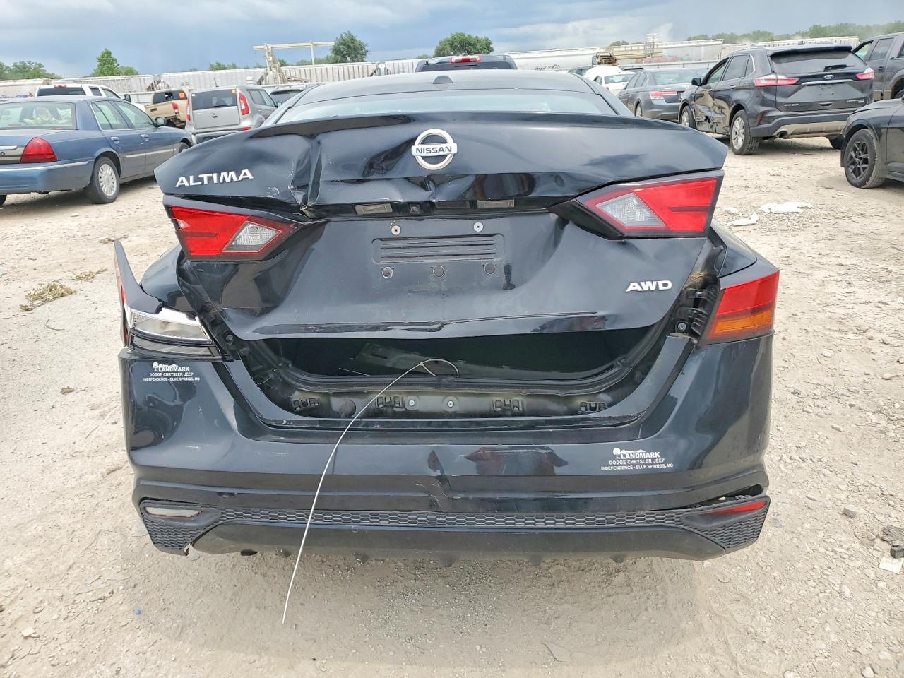 2019 Nissan Altima S - Фото 6