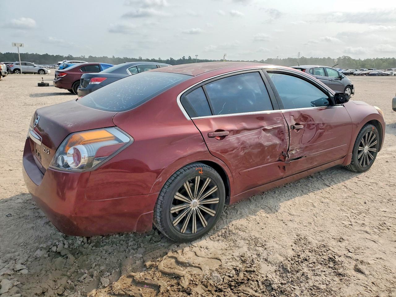 2012 Nissan Altima W/Continuousl - Фото 3