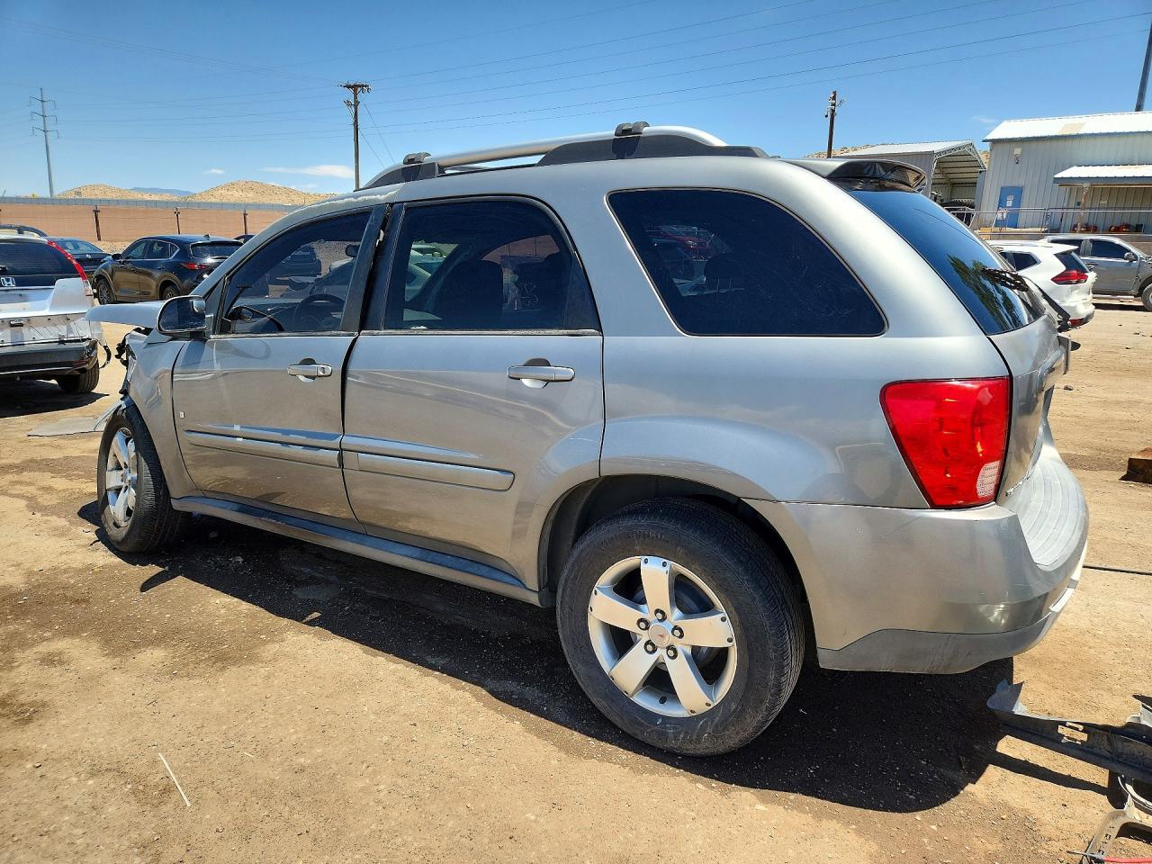 2006 Pontiac Torrent - Image 2