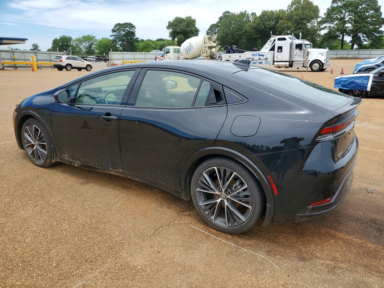 2024 Toyota Prius Xle - Фото 2