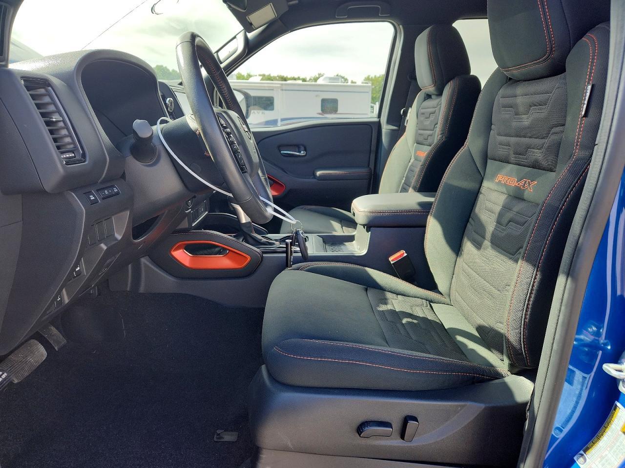 2024 Nissan Frontier Pro-4X - Фото 7