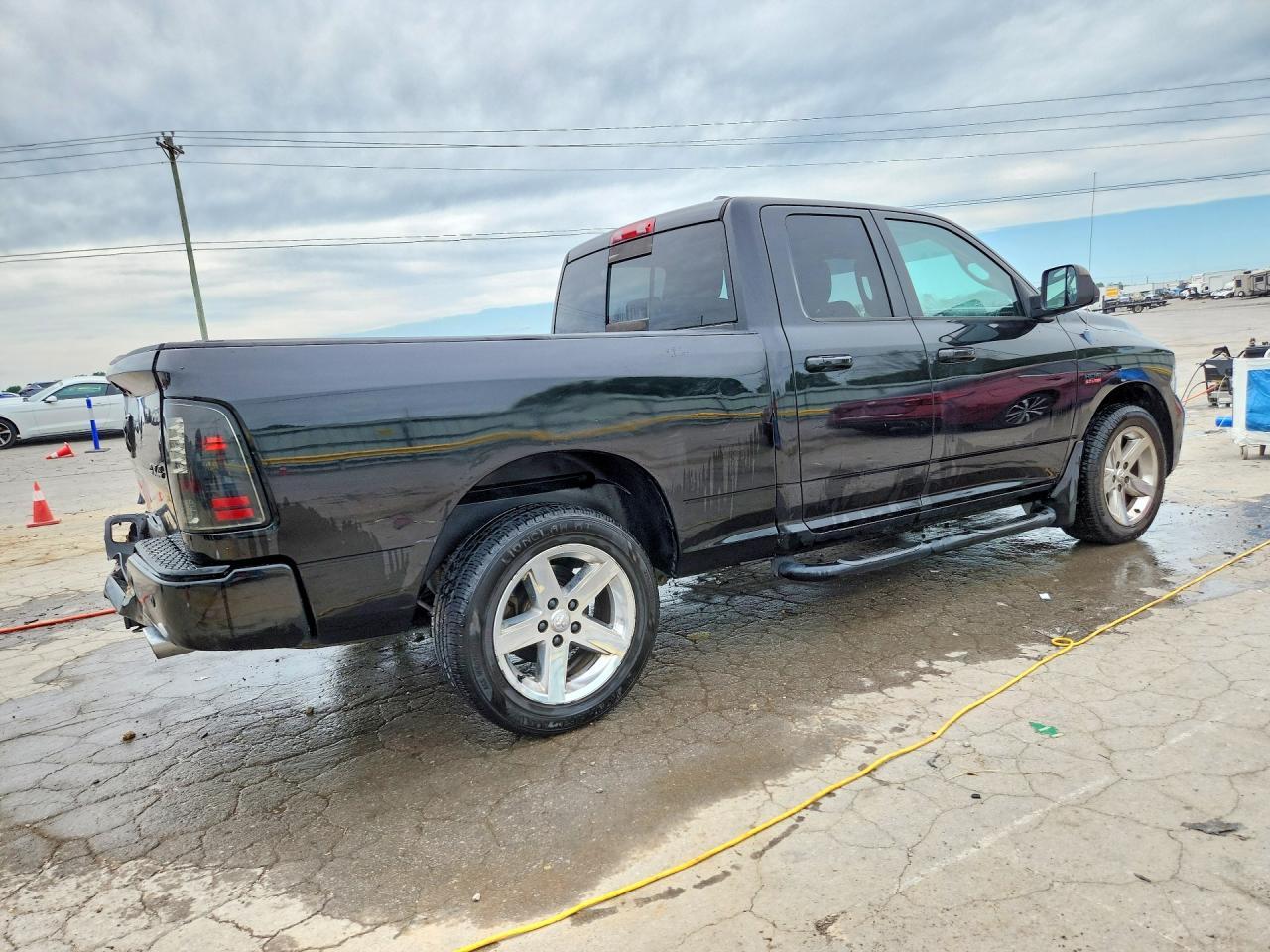 2011 Dodge Ram 1500 - Фото 3