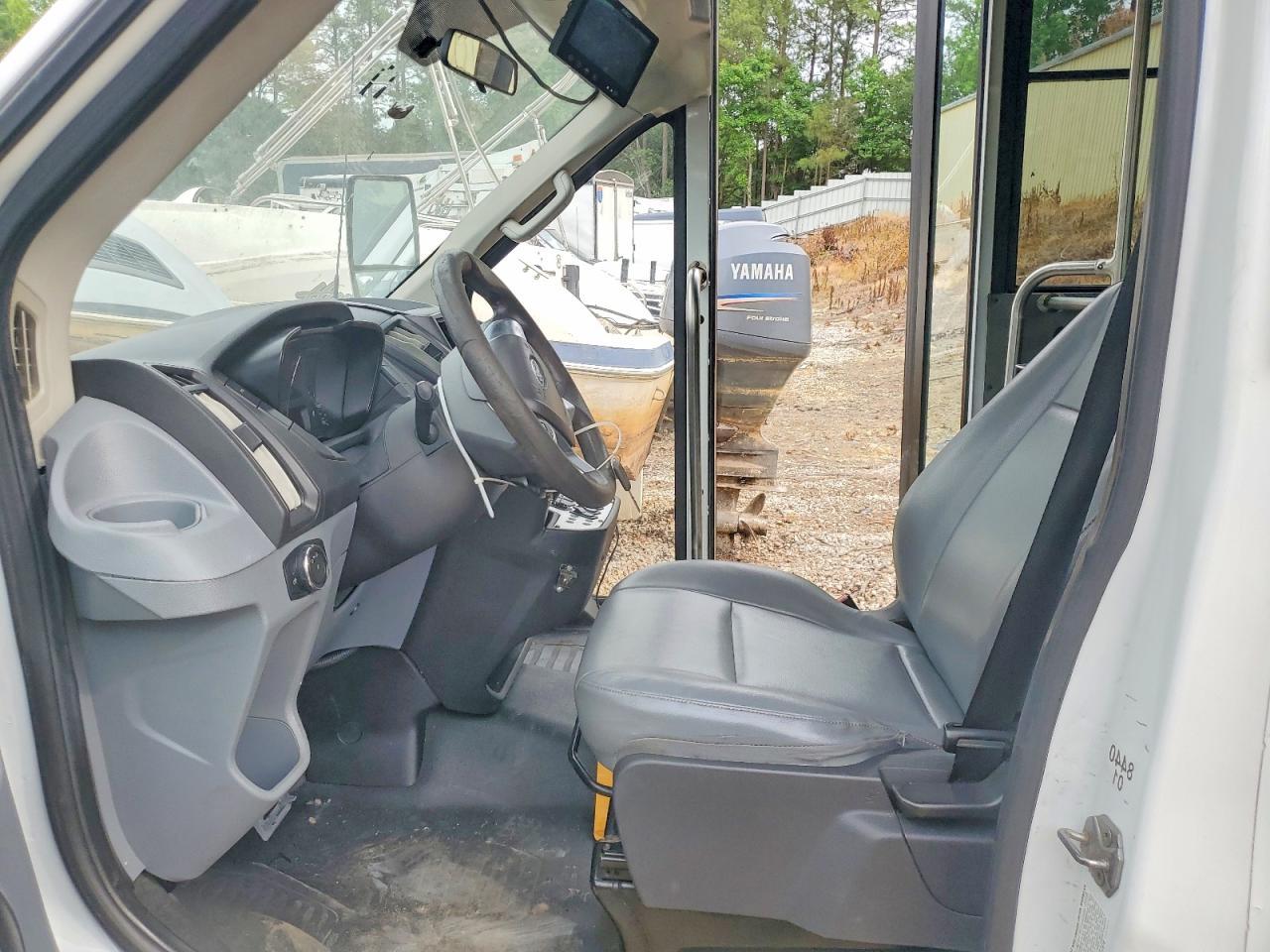 2017 Ford Transit Shuttle Bus - Image 7