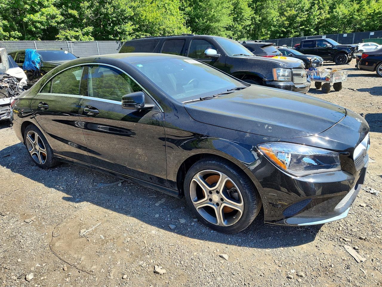 2017 Mercedes-Benz Cla 250 4Matic - Фото 4