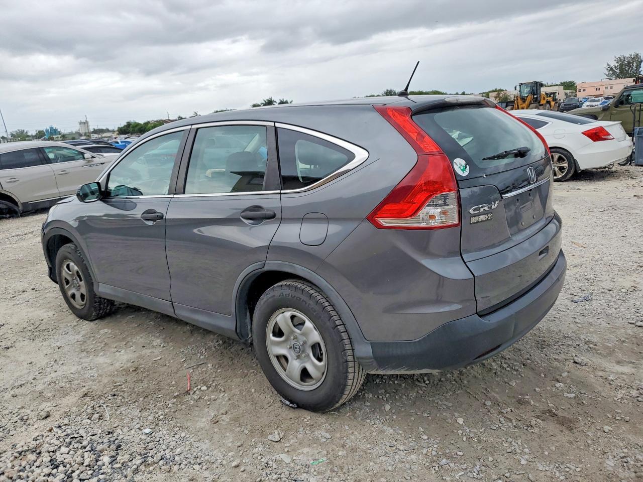 2014 Honda Cr-V Lx - Image 2