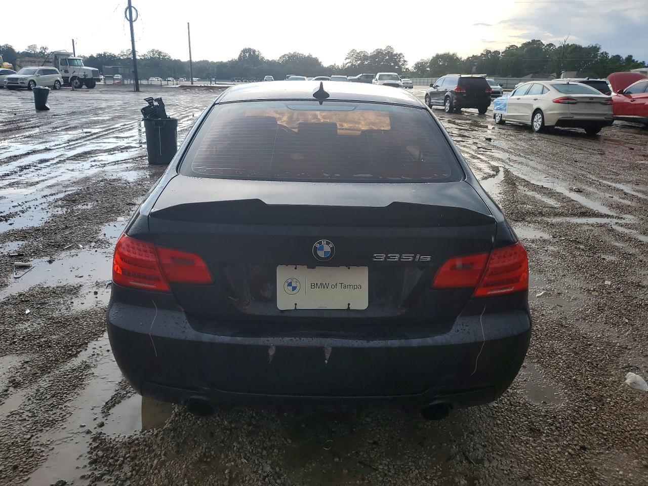 2011 BMW 335 Is - Image 6