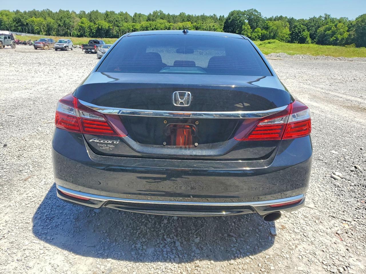 2017 Honda Accord Exl - Image 6