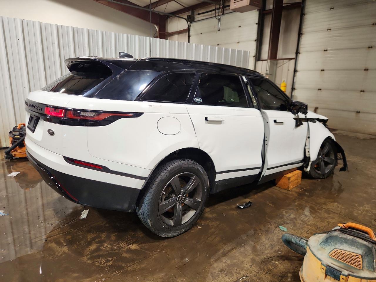 2019 Land Rover Range Rover Velar S - Image 3
