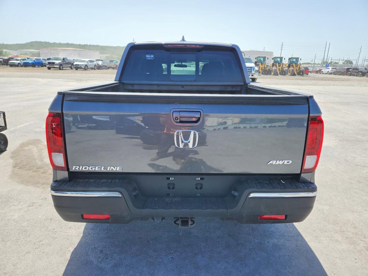 2019 Honda Ridgeline Rtl - Image 6