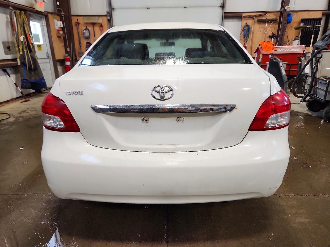 2009 Toyota Yaris Base - Фото 6
