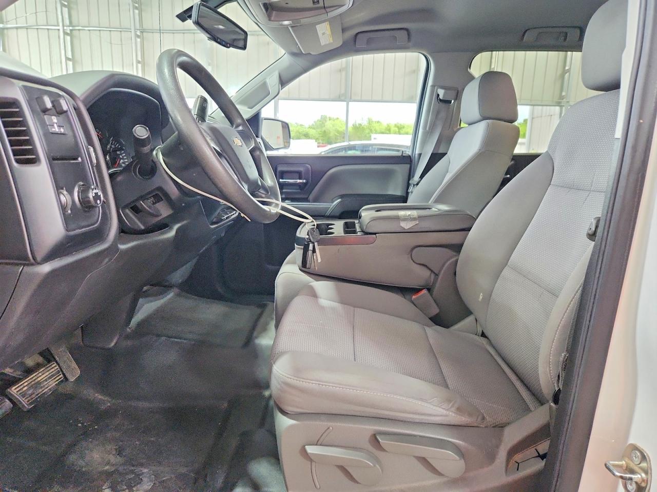 2015 Chevrolet Silverado C1500 - Image 7