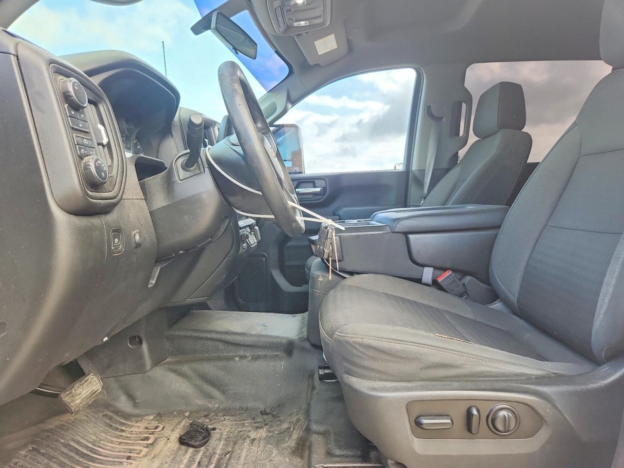 2020 Chevrolet Silverado K2500 Heavy Duty - Фото 7