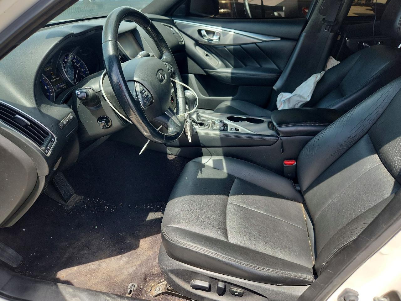 2016 Infiniti Q50 3.0T Premium - Image 7