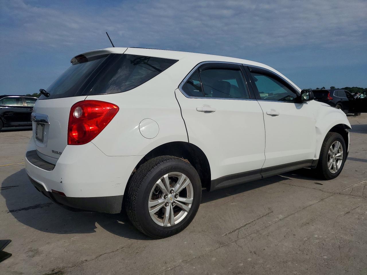 2014 Chevrolet Equinox - Фото 3