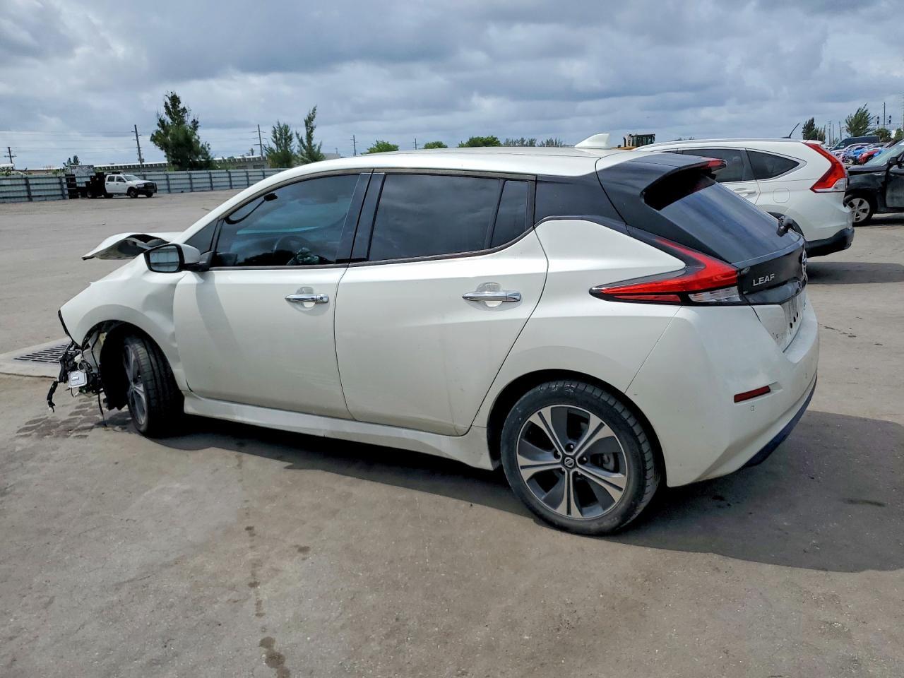 2020 Nissan Leaf Sl Plus - Image 2