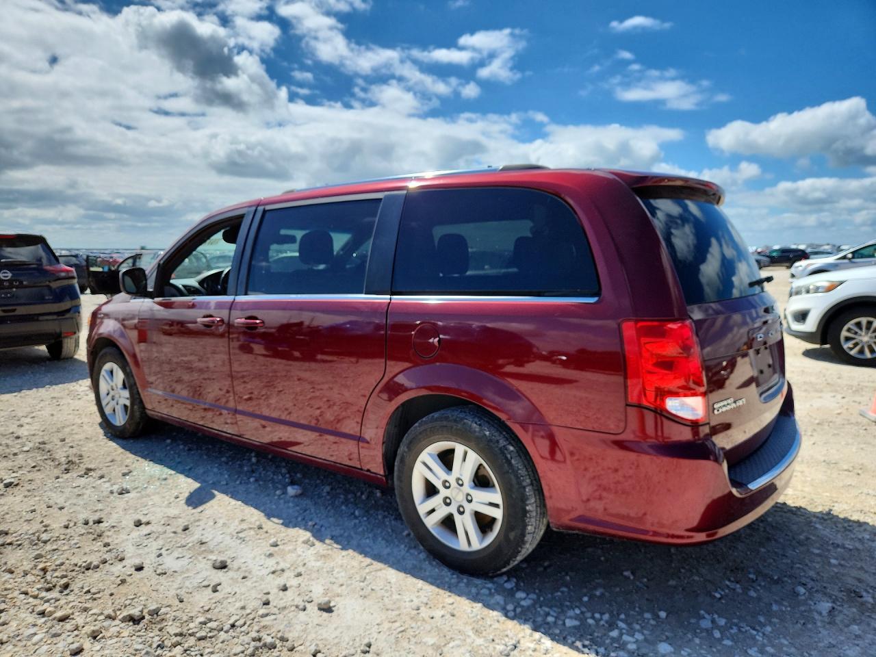 2018 Dodge Grand Caravan Sxt - Фото 2