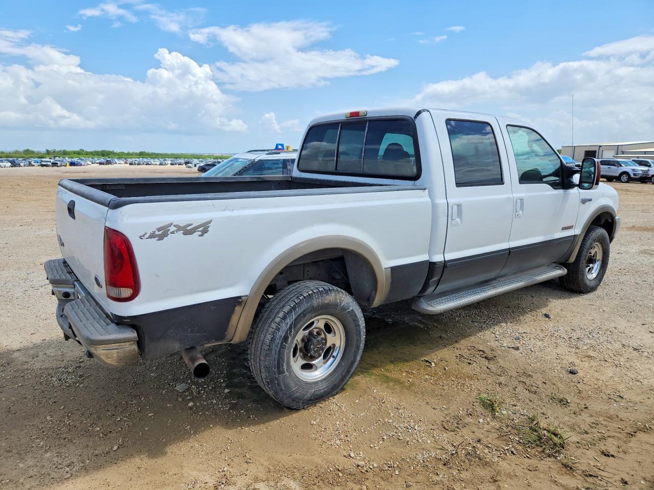 2004 Ford F250 Super Duty - Image 3