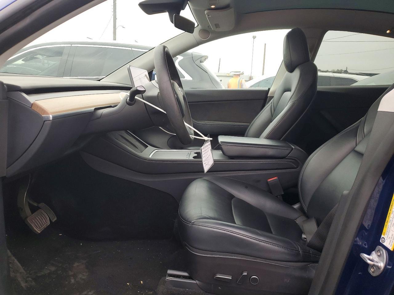 2022 Tesla Model Y - Image 7