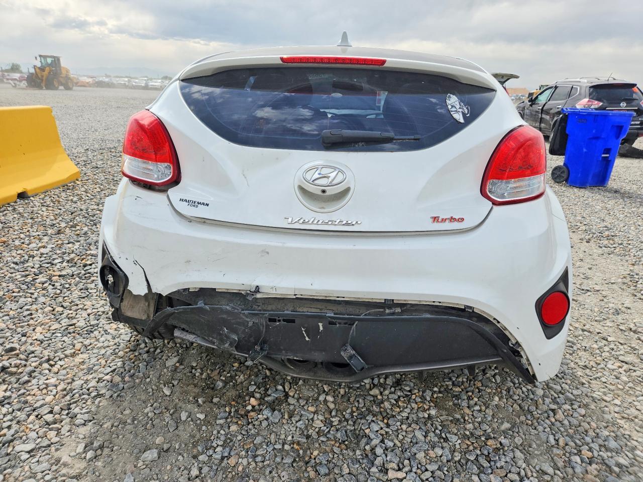 2015 Hyundai Veloster Turbo - Фото 6