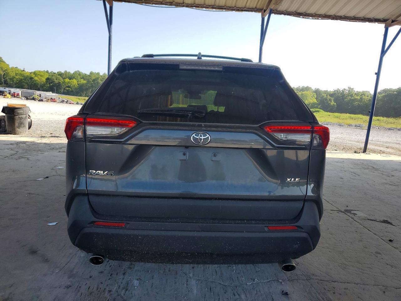 2021 Toyota Rav4 Xle - Image 6