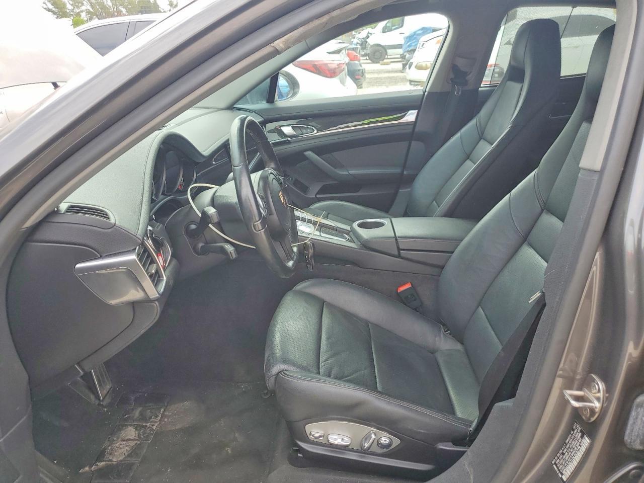 2013 Porsche Panamera 2 - Фото 7