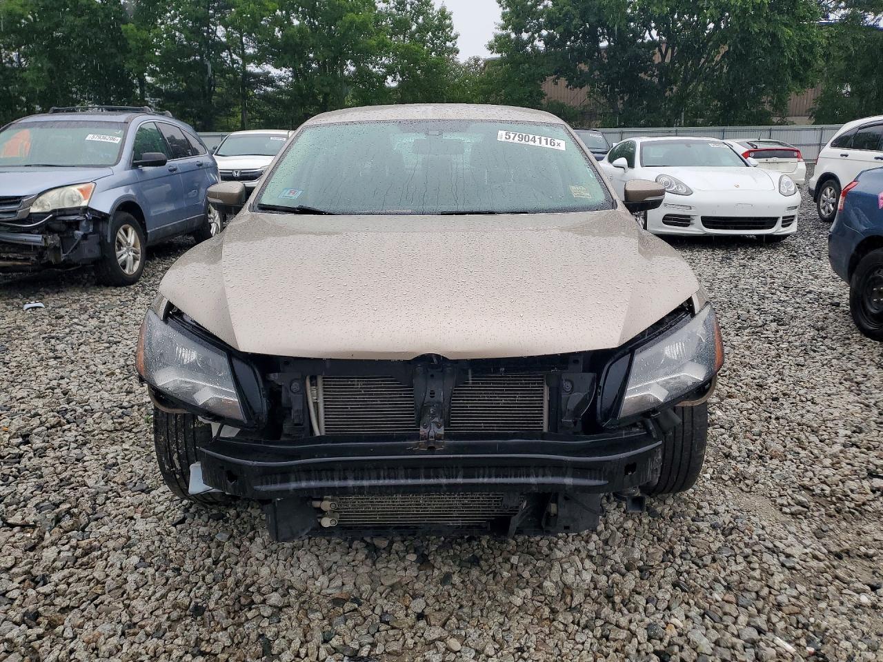 2015 Volkswagen Passat S - Фото 5