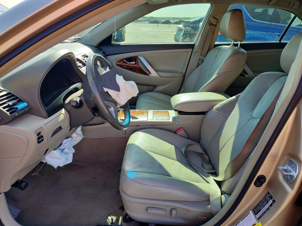 2010 Toyota Camray - Image 7
