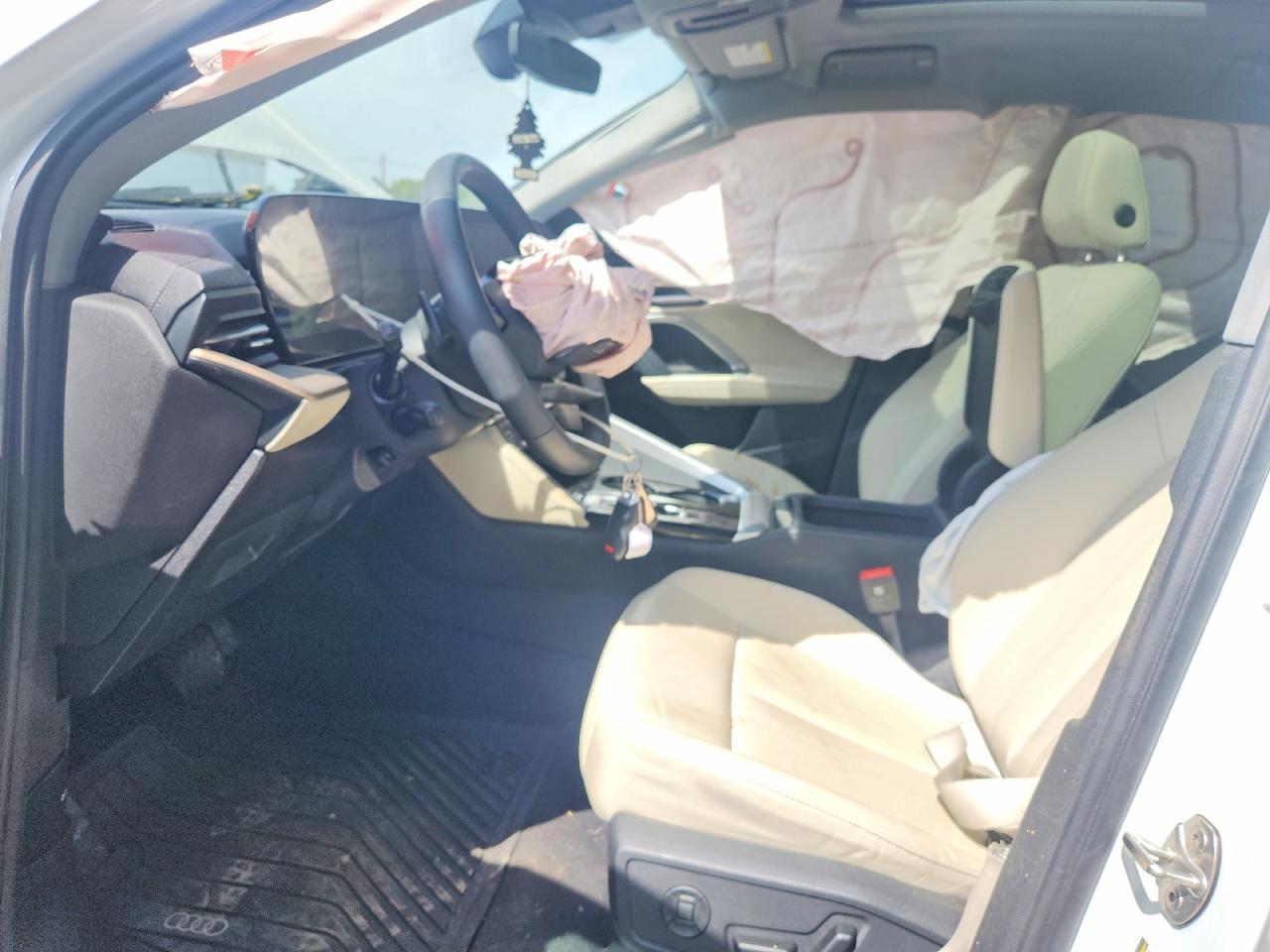 2025 Audi Q5 Premium - Фото 7