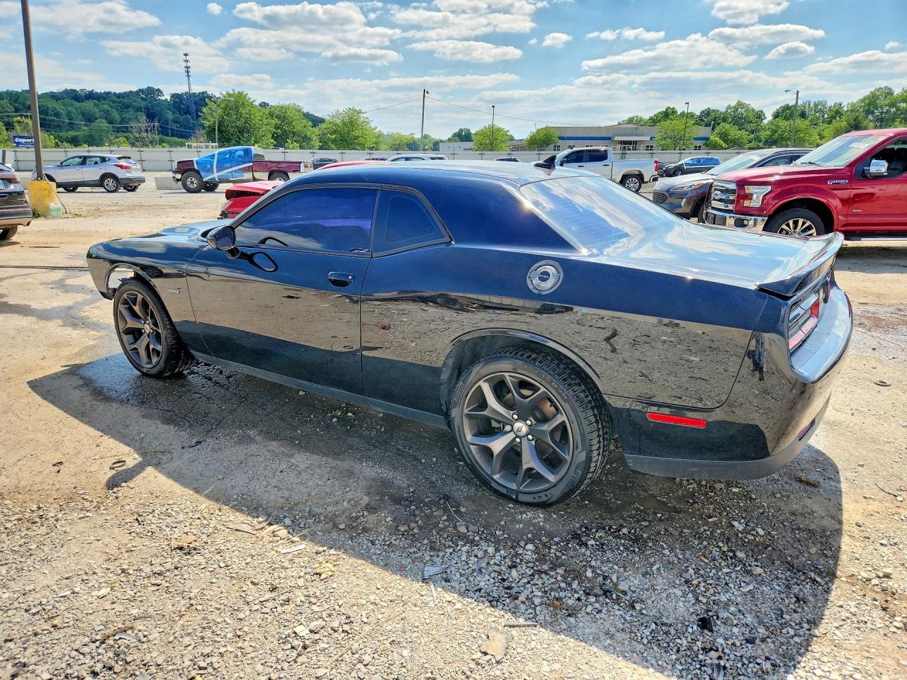2018 Dodge Challenger R - Фото 2