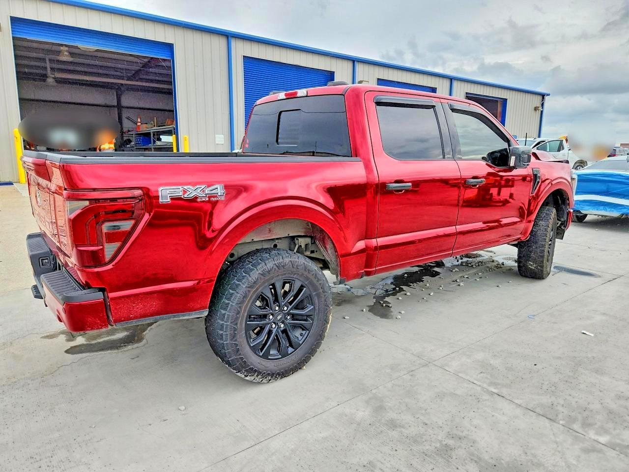 2024 Ford F150 Lariat - Image 3