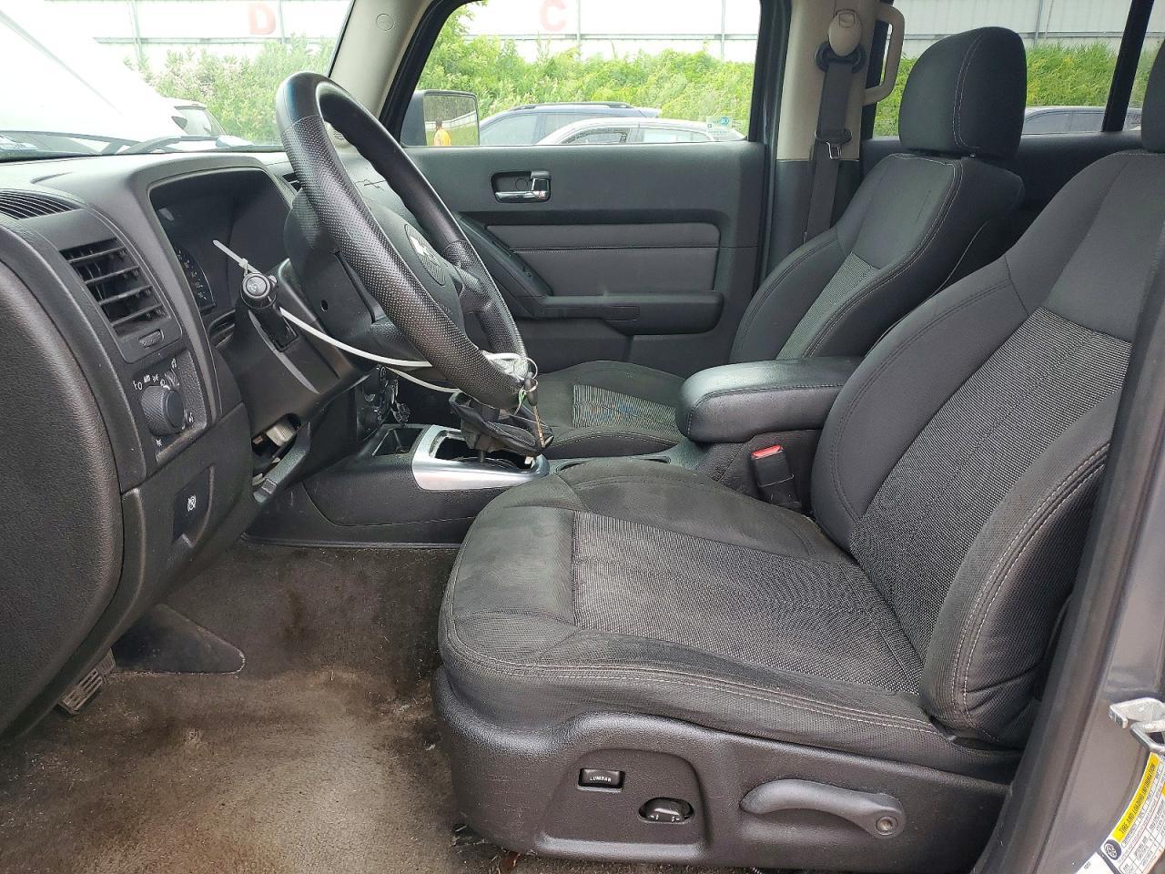 2008 Hummer H3 - Image 7