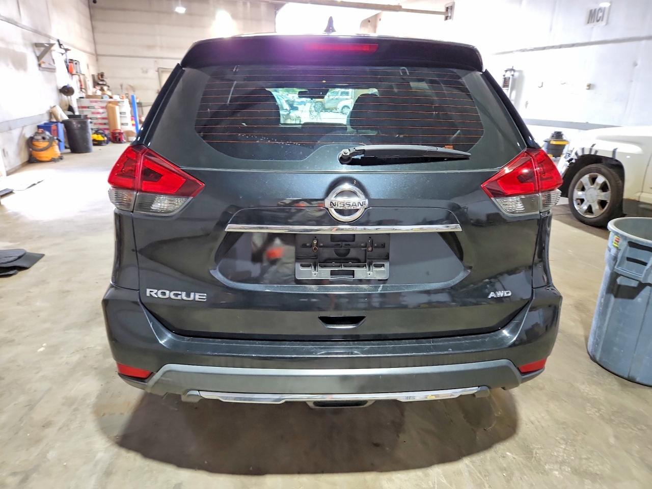 2019 Nissan Rogue S - Image 6