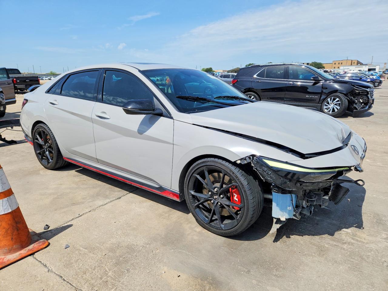 2025 Hyundai Elantra N Base - Image 4