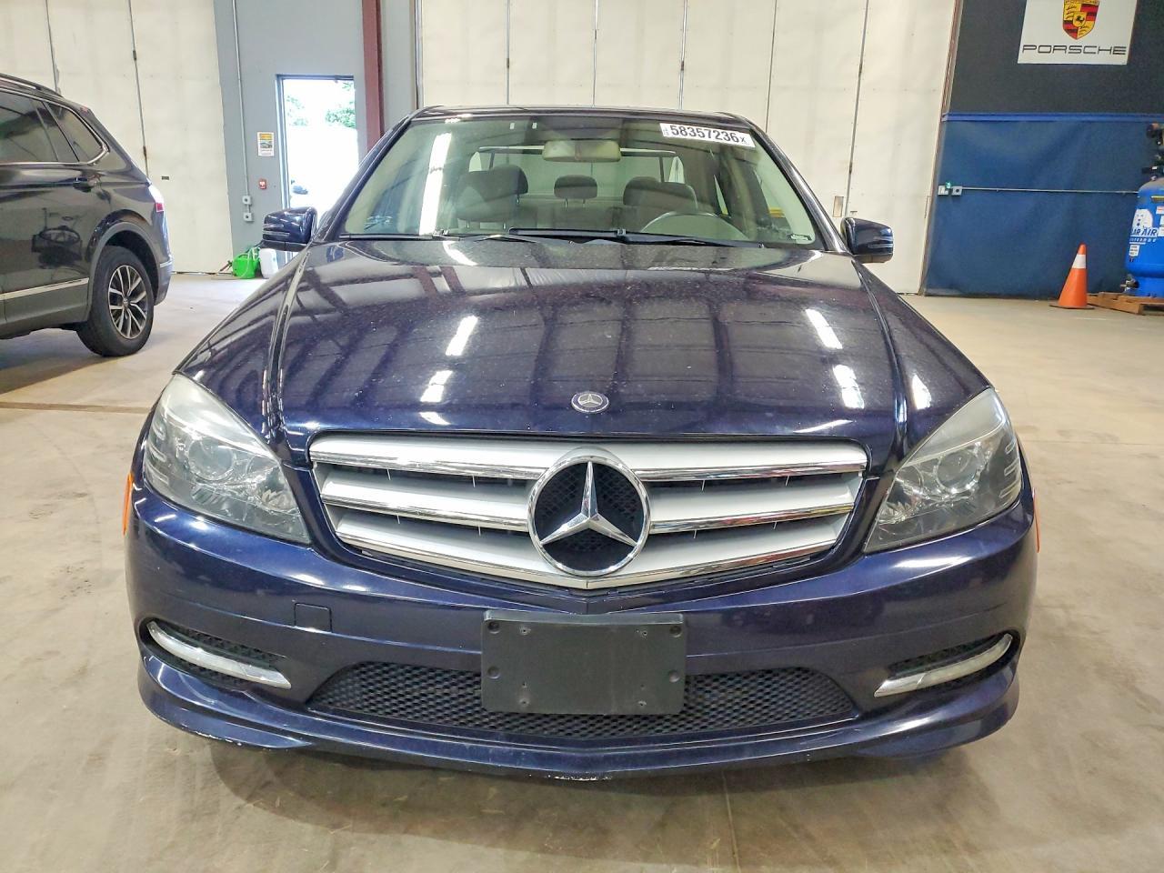 2011 Mercedes-Benz C 300 4Matic - Image 5