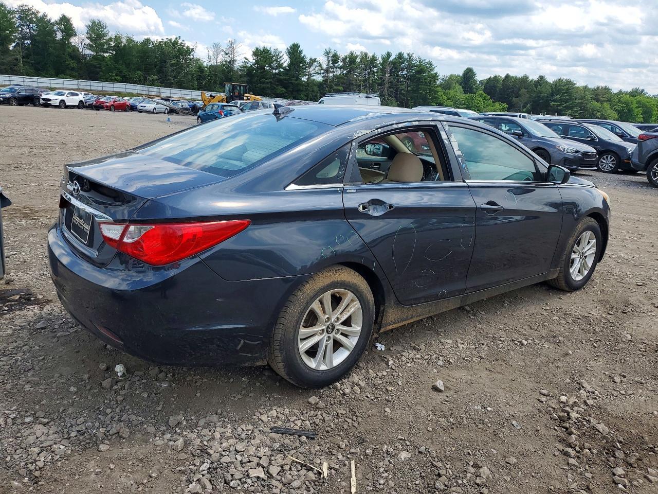 2013 Hyundai Sonata Gls - Фото 3