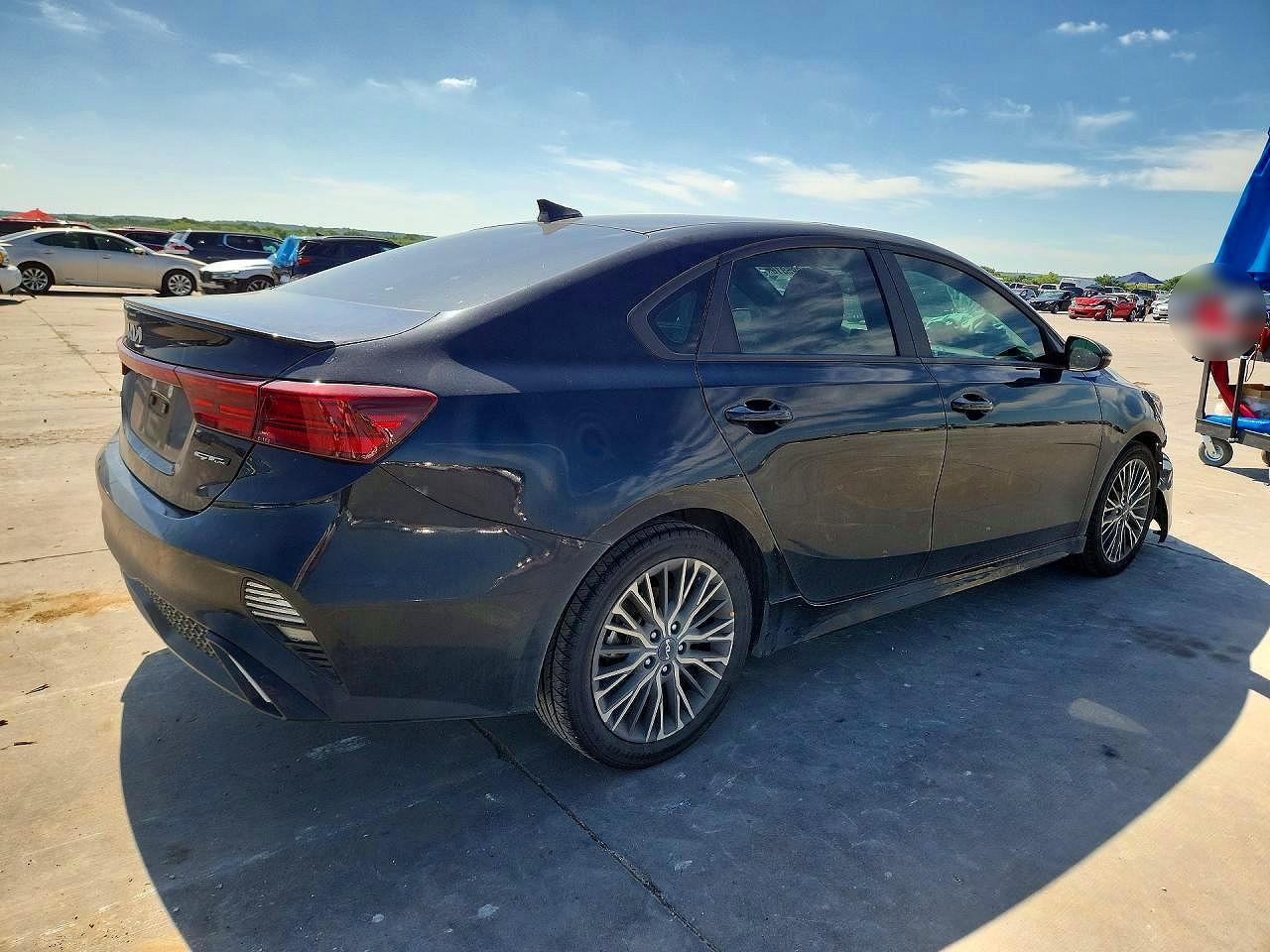 2024 Kia Forte Gt Line - Image 3