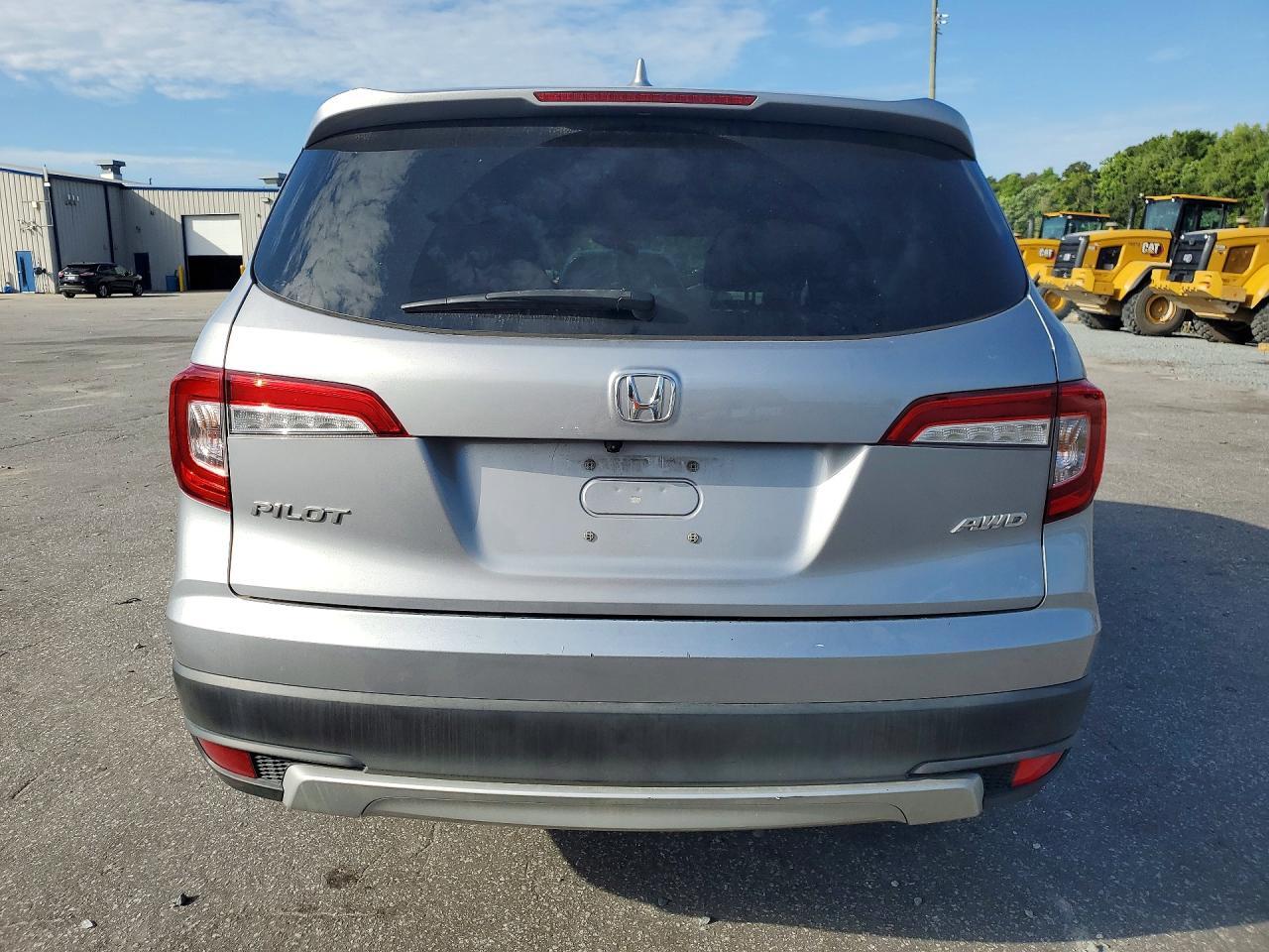 2019 Honda Pilot Ex - Image 6