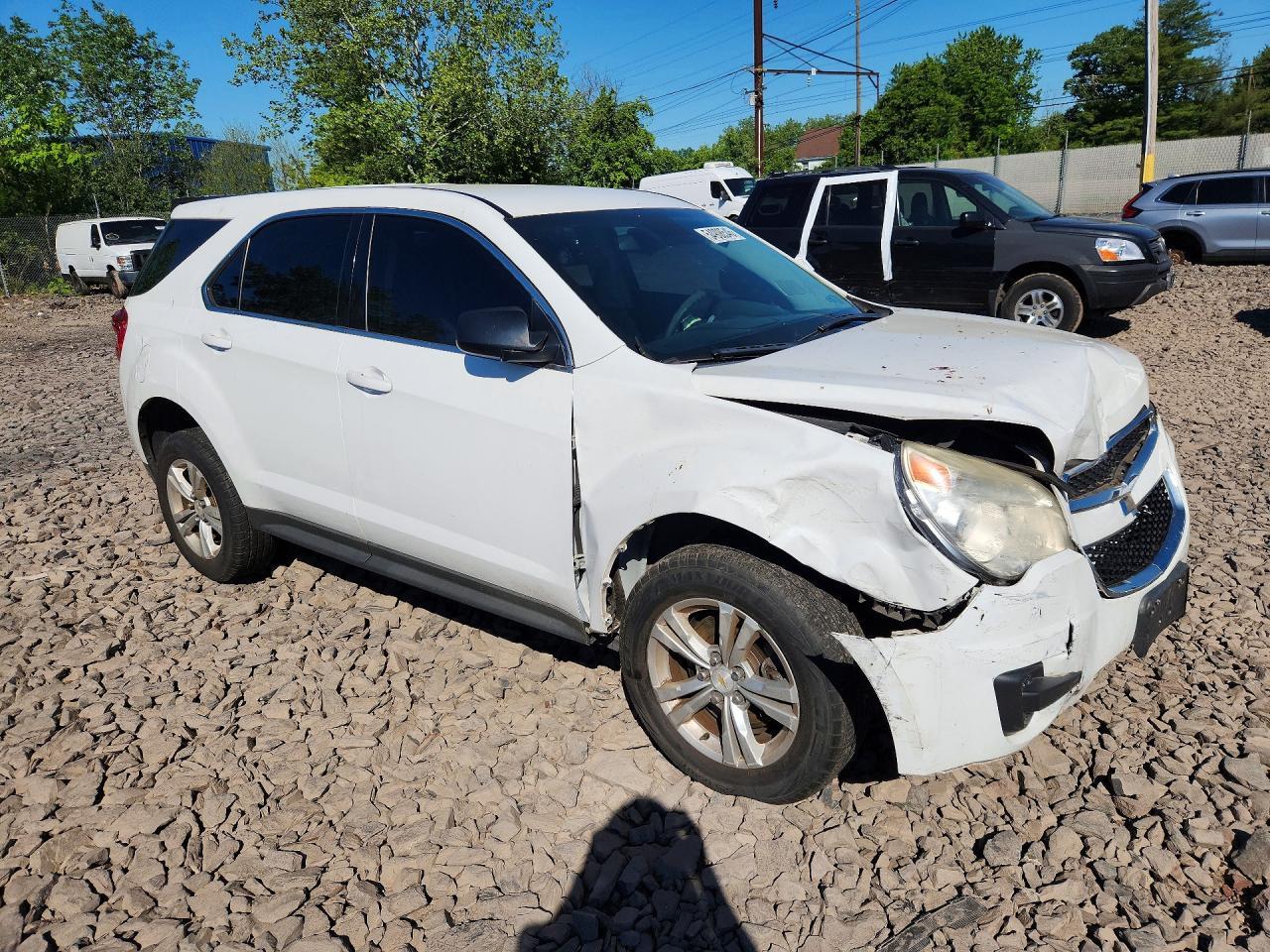 2015 Chevrolet Equinox Ls - Image 4