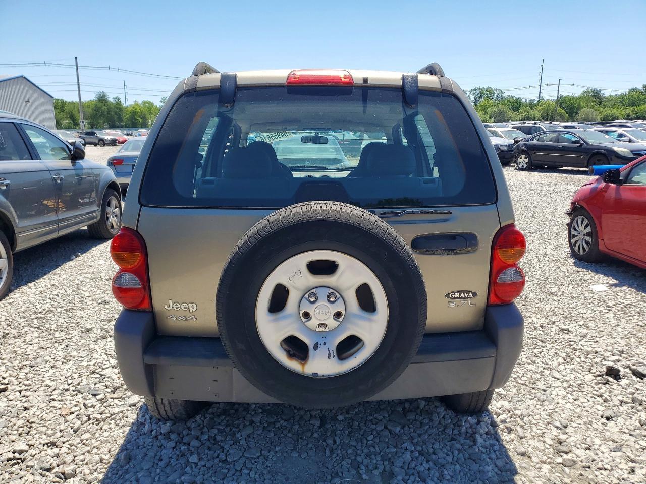 2004 Jeep Liberty Sport - Image 6