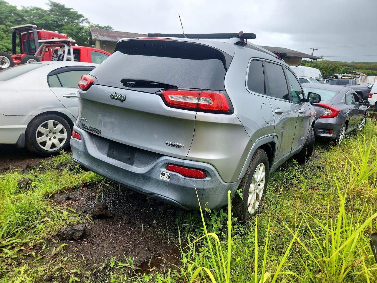 2014 Jeep Cherokee Latitude - Image 3