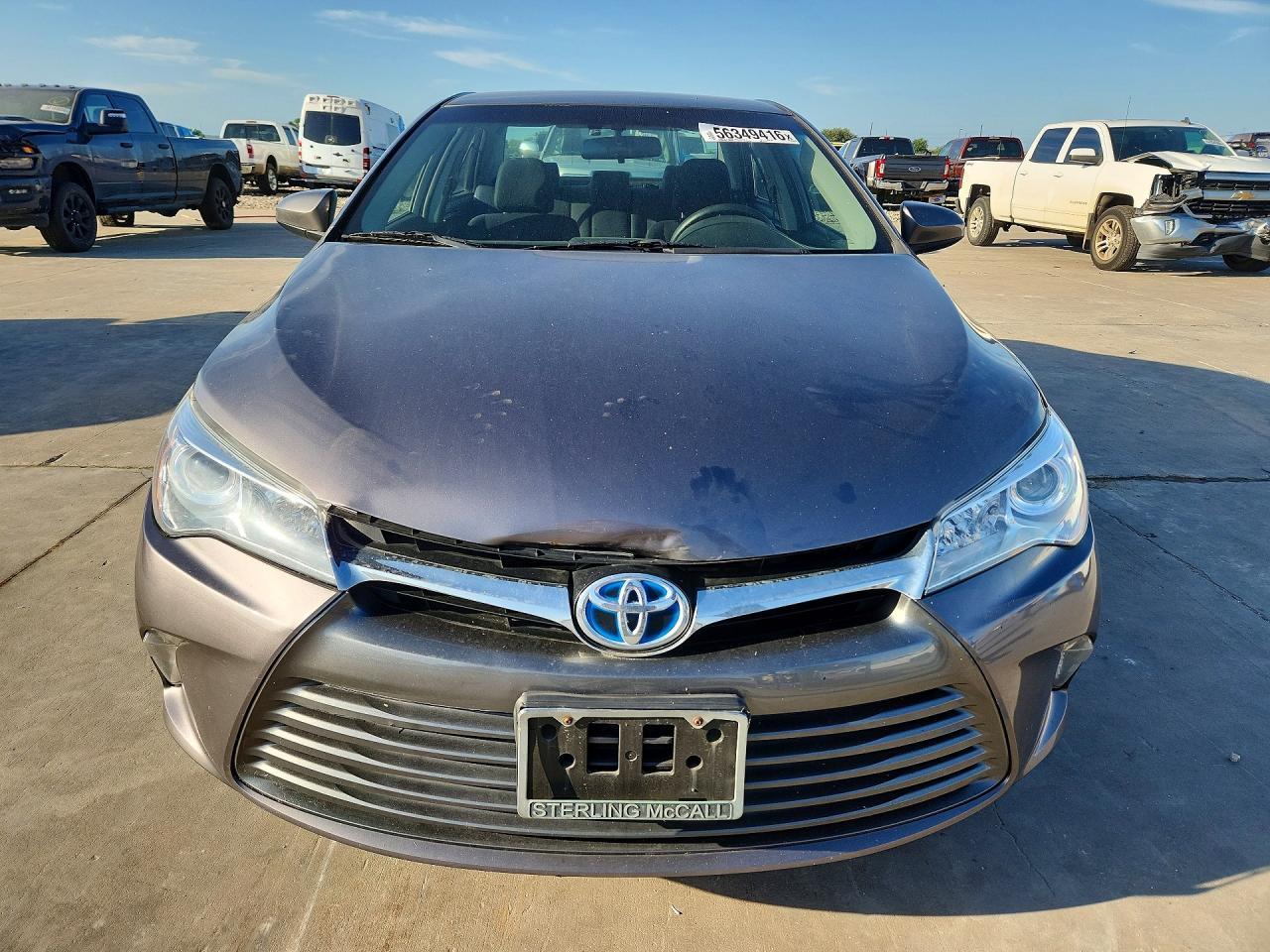2017 Toyota Camry Hybrid Le - Image 5