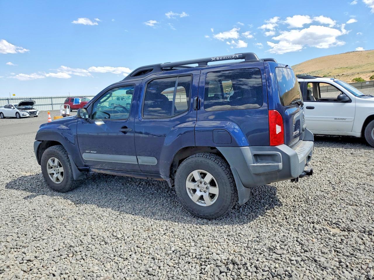 2007 Nissan Xterra X - Фото 2