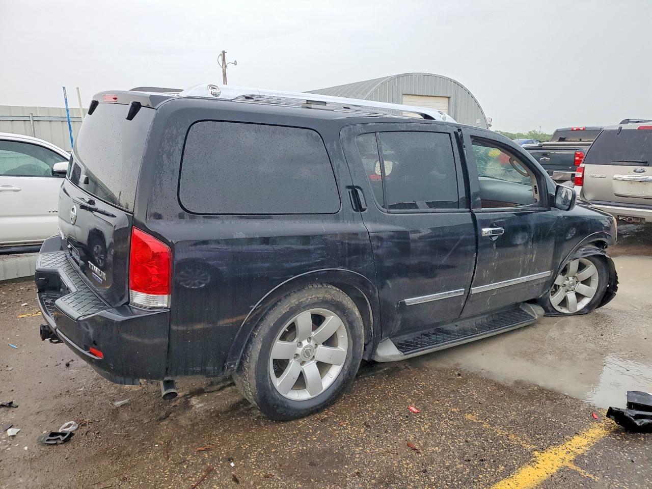 2010 Nissan Armada Se - Image 3